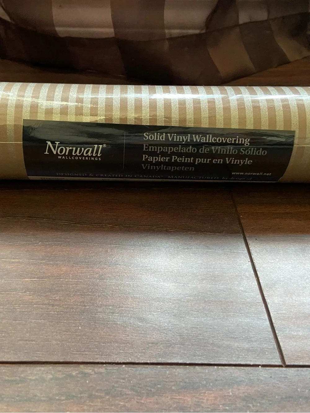 Norwall Solid Vinyl Wallcoverings Gold Tan stripes NWT